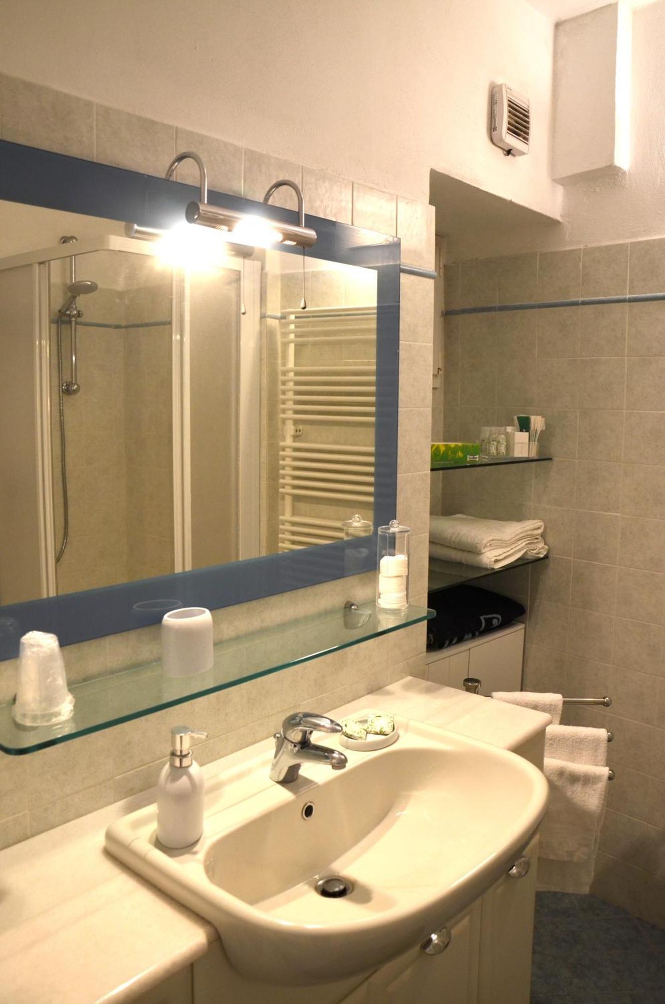 Pae Veciu Camera Privata Con Bagno Μοντερόσο αλ Μάρε Εξωτερικό φωτογραφία